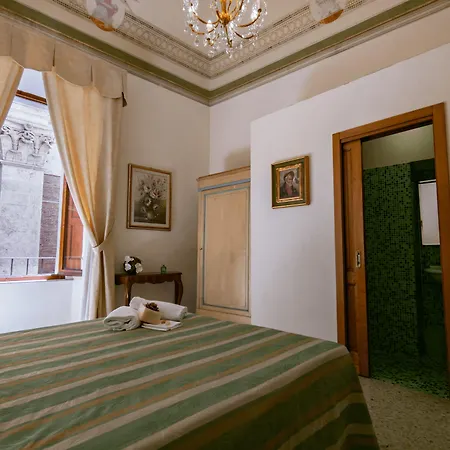 Bed & Breakfast In Centro - Diffuso Siena
