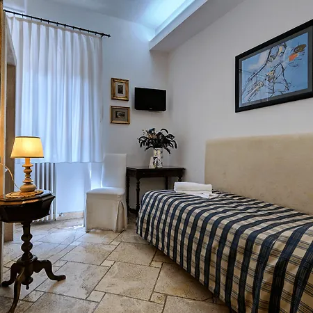 In Centro - Diffuso 3* סיינה